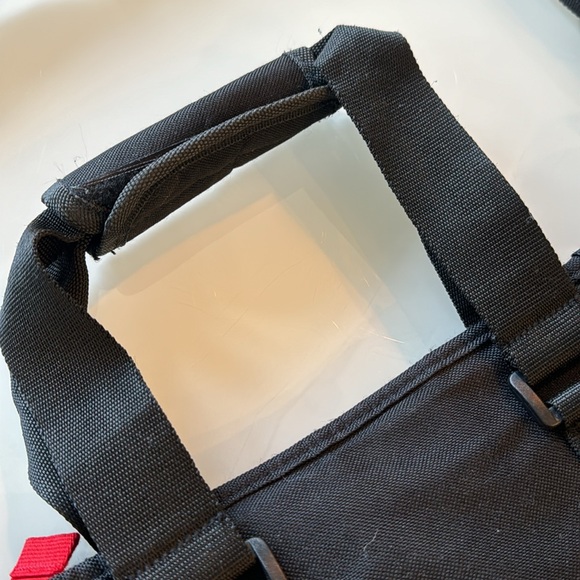 Ed Hardy tote - Picture 5 of 9